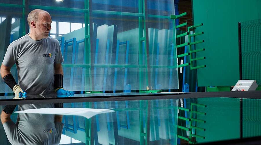 Glass-Cutting-1512_ABC_046 Cutting float glass